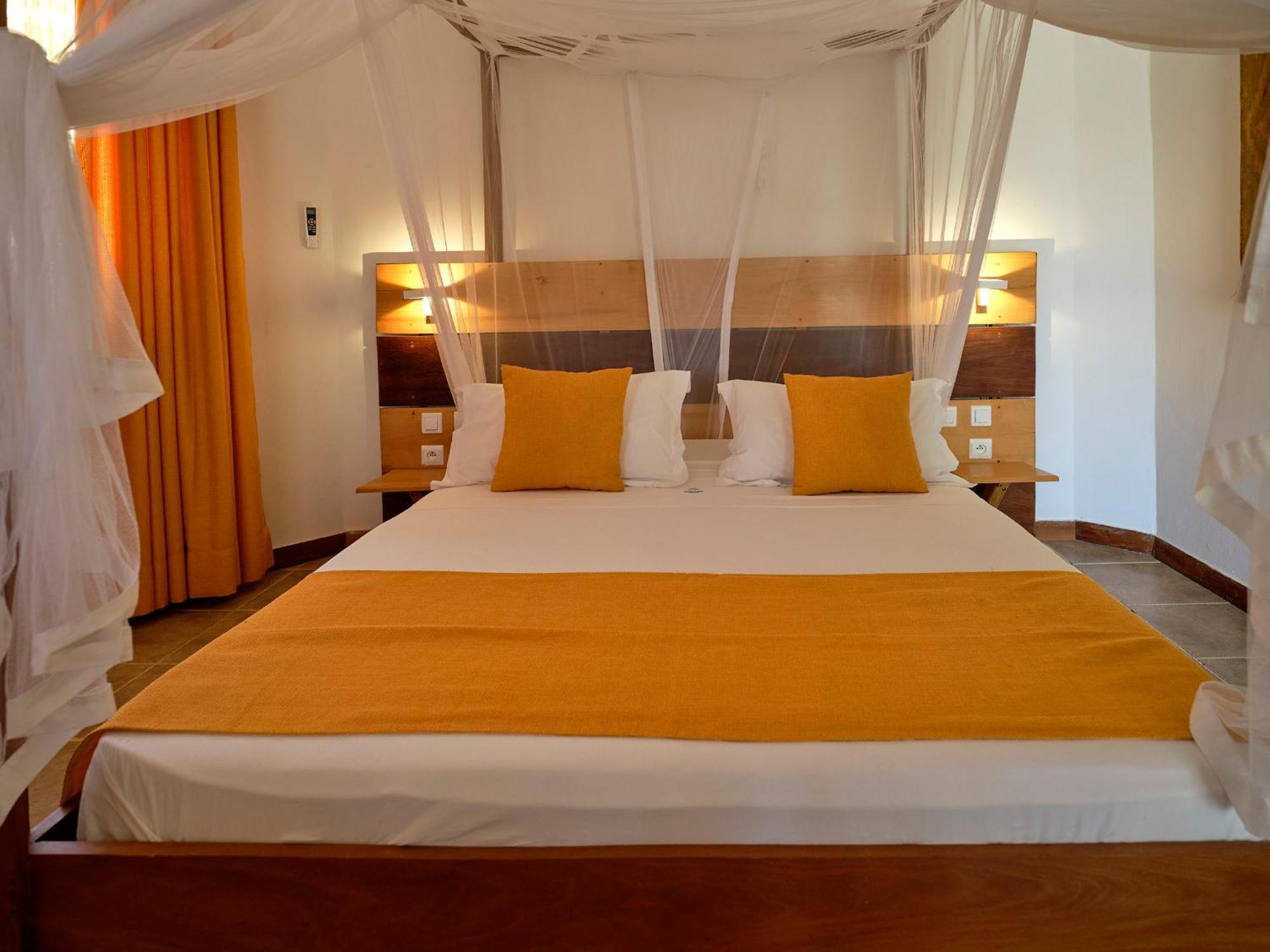 Antsanitia Resort Махадзанга Экстерьер фото